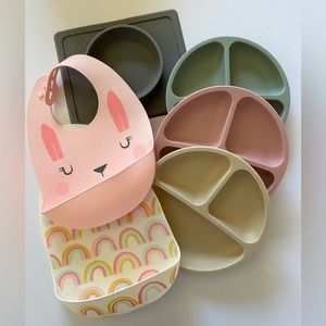 Silicone toddler baby feeding set for baby girl suction plates and bibs